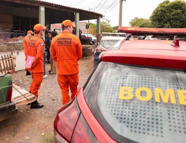 Cuiabá: Três empresas de sucatas interditadas por riscos de incêndio