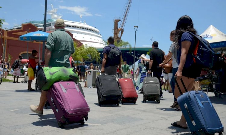 Brasil se Destaca como Quarto País com Maior Crescimento em Turistas Internacionais