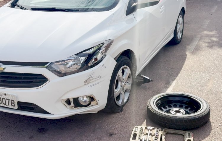 Motociclista é socorrido após colisão com carro estacionado em Sinop