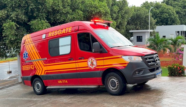 Mulher fica ferida após caminhão sair da pista em rodovia de Mato Grosso