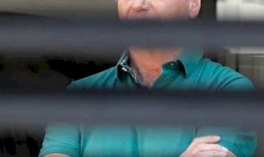 Jair Bolsonaro é preso preventivamente a pedido da PF em Brasília