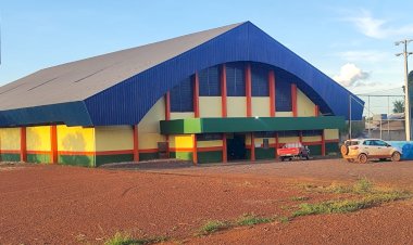 Um ginásio, R$ 2,8 milhões para uma única manutenção: investigação jornalística mira gastos da gestão Fábio Faria em Canarana