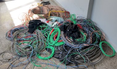 Dupla é flagrada após furtar fiação de cobre em obra de escola estadual em Água Boa