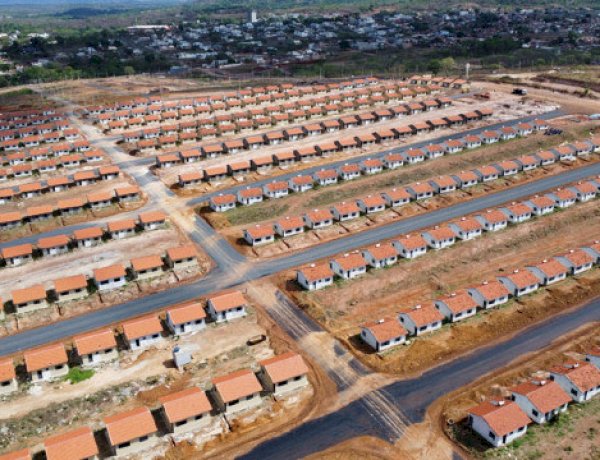 Com mais de 1.400 casas, Residencial Carvalho deve ser entregue no final de abril