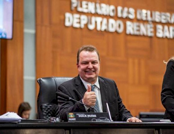 Projeto de Max Russi reconhece Folia de Reis como patrimônio histórico de MT