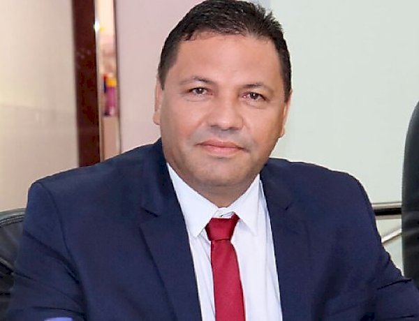 Prefeito é indiciado por liderar grupo que torturou moradores em briga por grilagem de terras