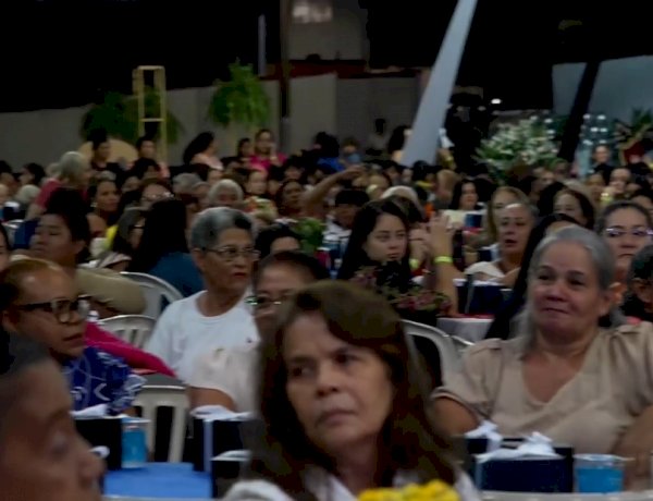 Noite das Rainhas reúne centenas de mães em celebração especial promovida pela Prefeitura de Campinápolis