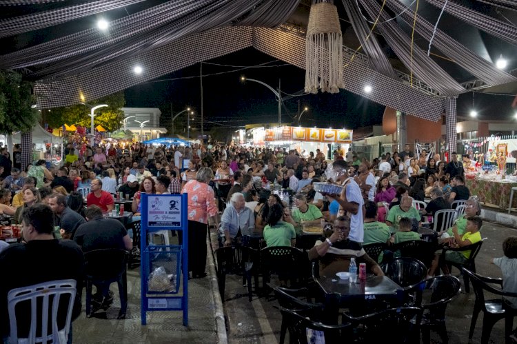 Políticos da região contribuem com o tradicional leilão da Festa de Santo Antônio em Barra do Garças