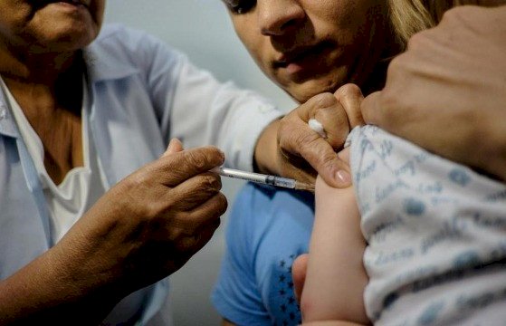 Poliovírus ainda circula pelo mundo e pode se reintroduzido no Brasil