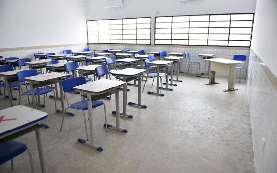 Alunos são expulsos de colégio particular por disparar