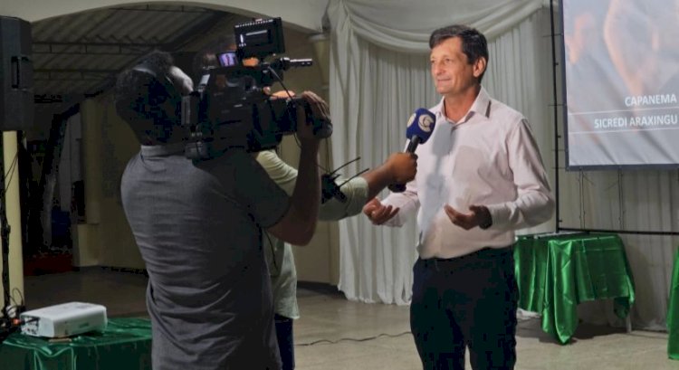 Veja fotos da Assembleia da Sicredi Araxingu da agência de Capanema/PA