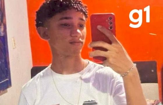 Adolescente de 16 anos morre ao ser atingido por carro enquanto voltava do trabalho na BR-163