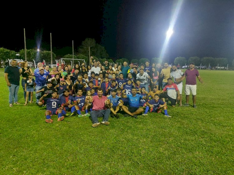 Seleção sub-15 de Campinápolis é campeão da Copa Araguaia