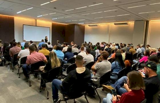 Indea oferece treinamento a médicos veterinários interessados em atuar em eventos agropecuários