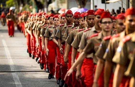 Seduc abre consulta pública para ampliar modelo cívico-militar em mais 66 escolas da rede estadual